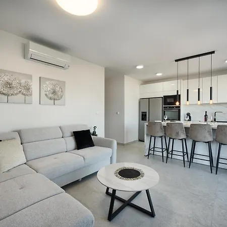 Διαμέρισμα Penthouse Mare - Rooftop And Pool Slatine