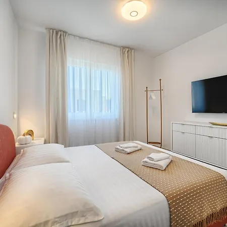 Διαμέρισμα Penthouse Mare - Rooftop And Pool